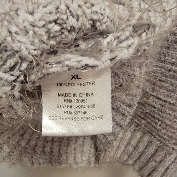 Cozycore Sweater - Picture 6 of 9